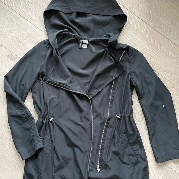 H&M Jacket - Picture 3 of 6